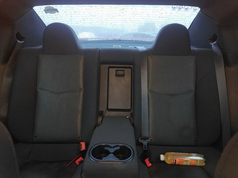 Used 2012 Dodge Avenger SE image 11