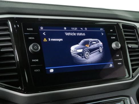 Certified 2022 Volkswagen Atlas SE FWD image 16