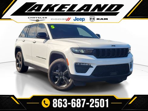 Used 2025 Jeep Grand Cherokee Limited w/ Black Appearance Package RWD image 1
