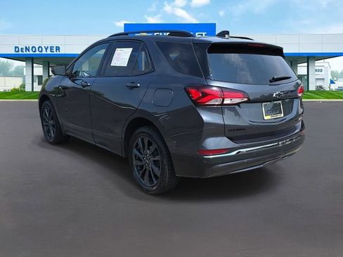 Used 2023 Chevrolet Equinox RS w/ RS Leather Package AWD/4WD image 9