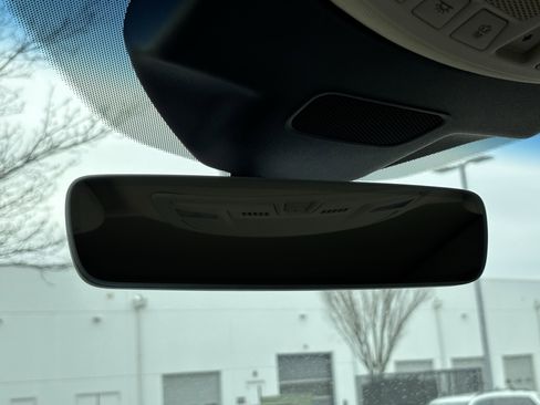 Used 2019 Lincoln Nautilus Reserve image 27