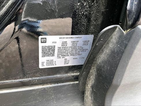 Used 2023 Chevrolet TrailBlazer RS w/ Sun and Liftgate Package image 6