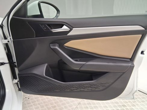 Used 2019 Volkswagen Jetta SE FWD image 31