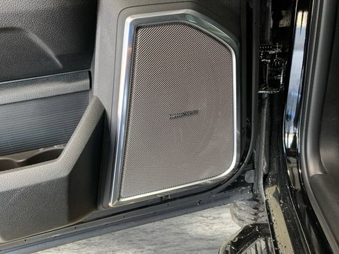 New 2026 RAM 2500 Laramie AWD/4WD image 27