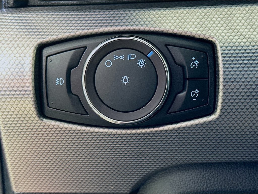 Used 2018 Ford Mustang GT RWD image 12