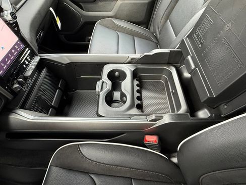 New 2026 RAM 1500 Laramie image 32