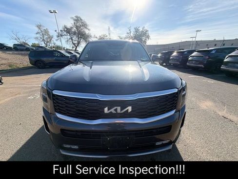 Used 2022 Kia Telluride SX AWD/4WD image 2