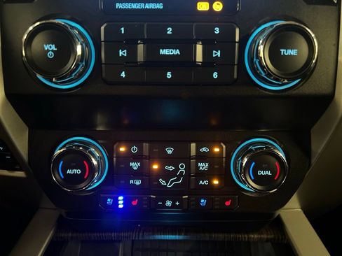 Used 2021 Ford F250 Lariat AWD/4WD image 18
