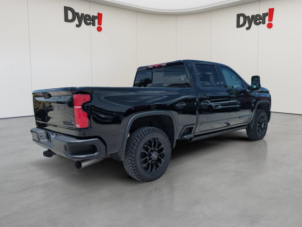 New 2026 Chevrolet Silverado 2500 High Country w/ High Country Premium Package AWD/4WD image 4