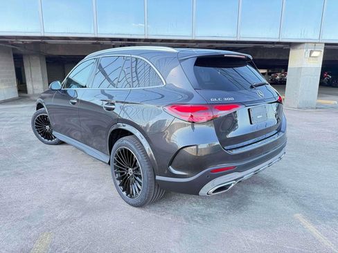 New 2026 Mercedes-Benz GLC 300 image 4