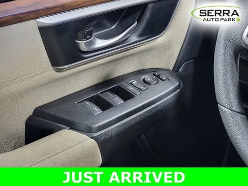Used 2018 Honda CR-V EX image 24