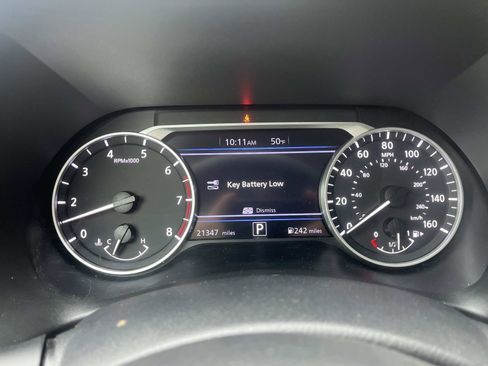 Used 2023 Nissan Sentra SR w/ Midnight Edition Package image 25