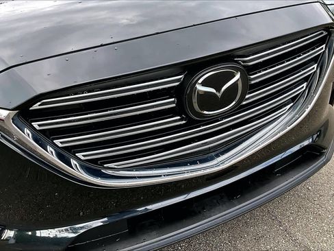 Used 2023 MAZDA CX-9 Touring image 29