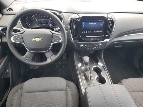 Certified 2023 Chevrolet Traverse LT image 12