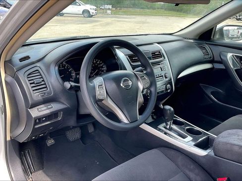 Used 2013 Nissan Altima 2.5 S image 13