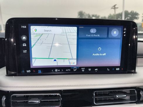 Certified 2025 Lincoln Aviator Reserve w/ Equipment Group 201A AWD/4WD image 12