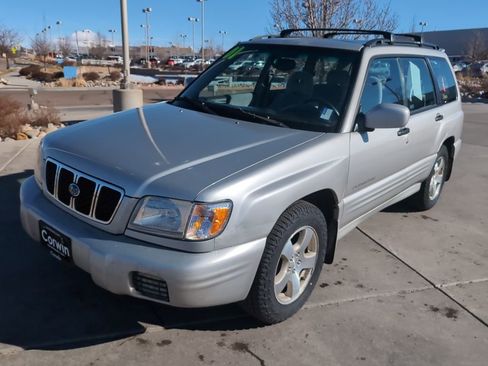 Used 2001 Subaru Forester S image 3