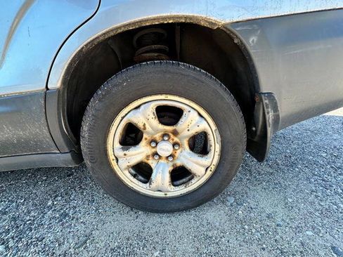 Used 2004 Subaru Forester 2.5X AWD/4WD image 14