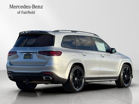 New 2025 Mercedes-Benz GLS 580 4MATIC image 2