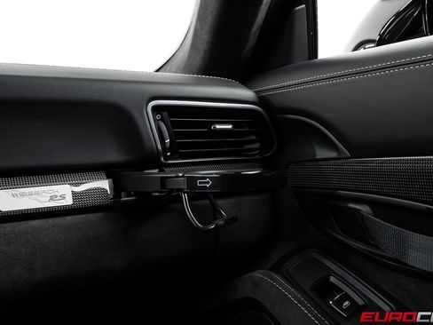 Used 2018 Porsche 911 GT2 RS RWD image 44