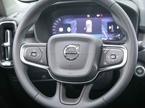 New 2026 Volvo XC40 B5 Ultra w/ Climate Package image 26