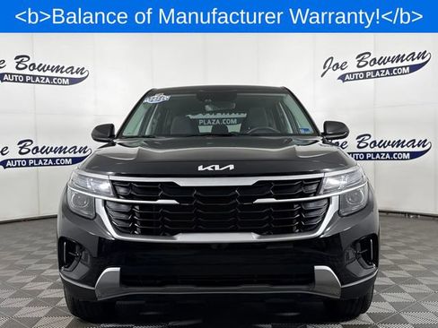Used 2024 Kia Seltos LX AWD/4WD image 3