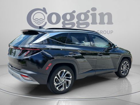 Certified 2025 Hyundai Tucson Limited FWD image 5