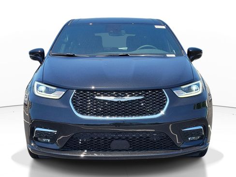 New 2026 Chrysler Pacifica Select FWD image 2