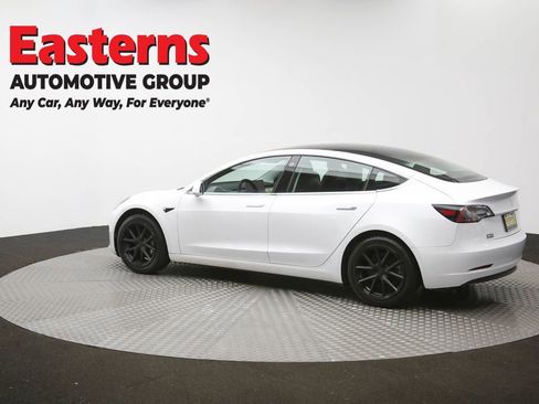 Used 2020 Tesla Model 3 Standard Range RWD image 57