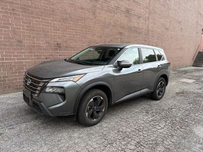 Used 2024 Nissan Rogue SV