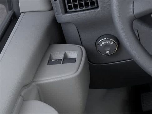 New 2025 Chevrolet Express 3500 w/ Power Convenience Package image 22