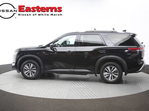 Used 2023 Nissan Pathfinder SL AWD/4WD image 61