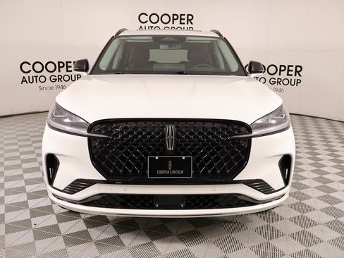 New 2026 Lincoln Aviator Reserve image 11