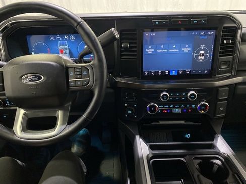 Used 2024 Ford F250 Lariat w/ Chrome Package image 20