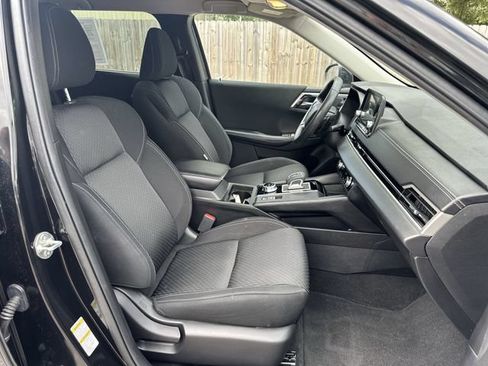 Used 2022 Mitsubishi Outlander ES FWD image 13