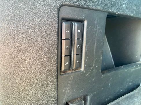 Used 2021 Ford Expedition Max XLT AWD/4WD image 10