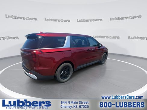 Used 2026 Kia Carnival FWD image 8