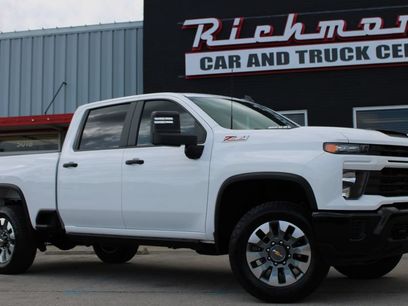 Used 2025 Chevrolet Silverado 2500 Custom w/ Z71 Off-Road Package