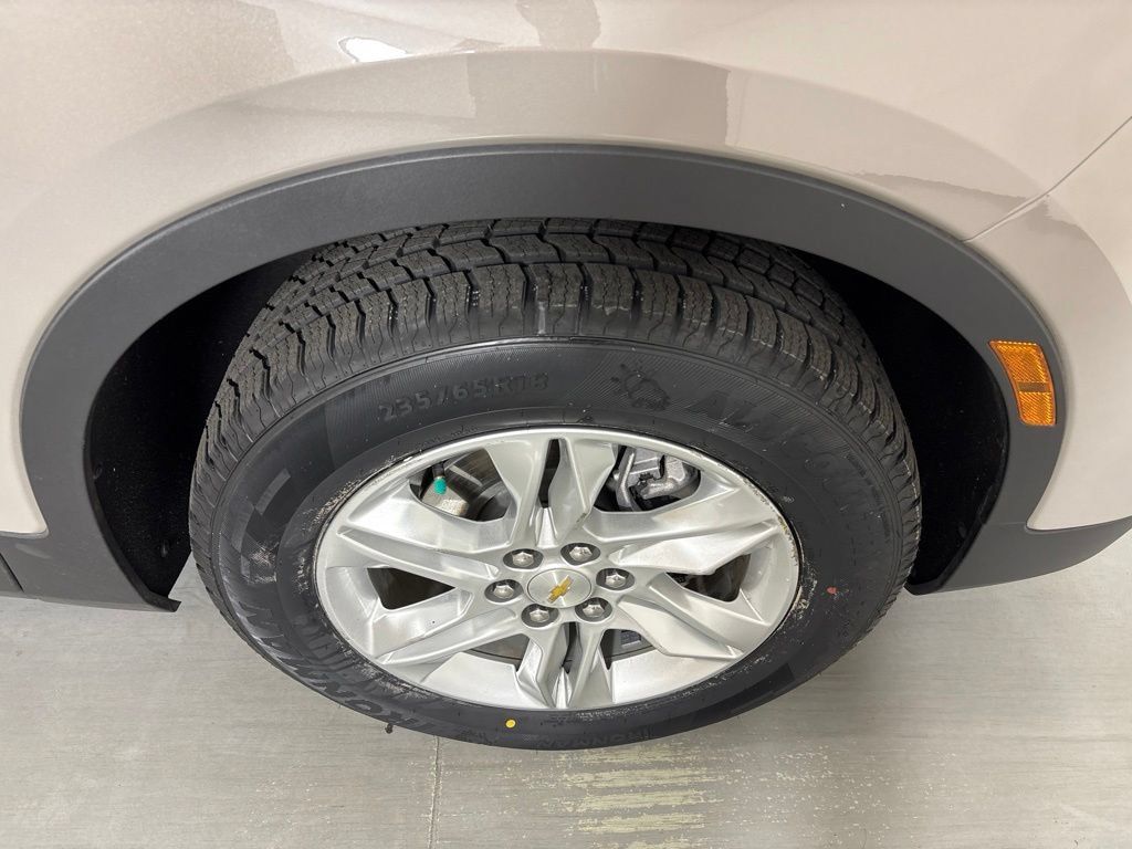 Certified 2021 Chevrolet Blazer LT w/ LPO, Cargo Package FWD image 13