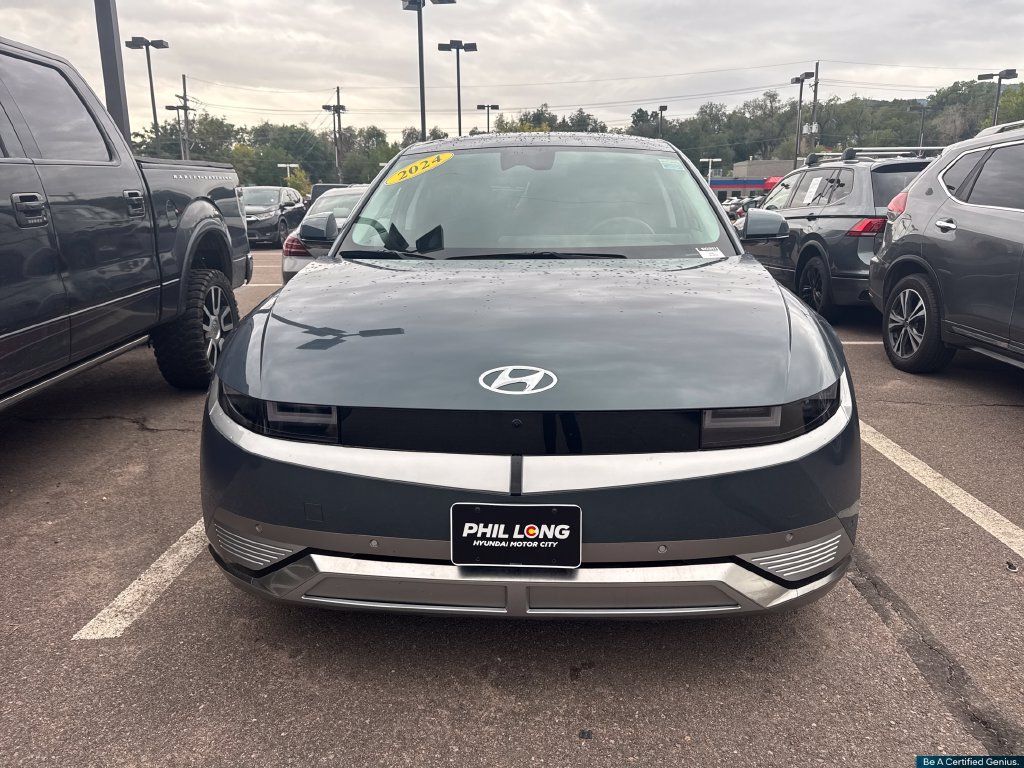 Used 2024 Hyundai Ioniq 5 Limited AWD/4WD image 41