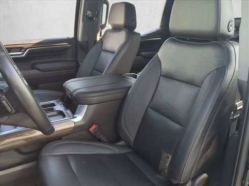 Used 2023 Chevrolet Silverado 1500 LT Trail Boss w/ LT Trail Boss Premium Package AWD/4WD image 16