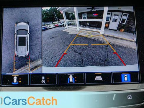 Used 2021 Cadillac XT6 Premium Luxury w/ Platinum Package FWD image 34