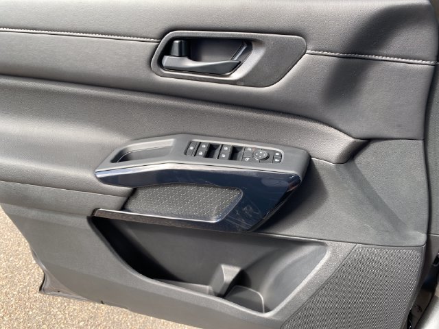 New 2026 Nissan Pathfinder SV AWD/4WD image 13