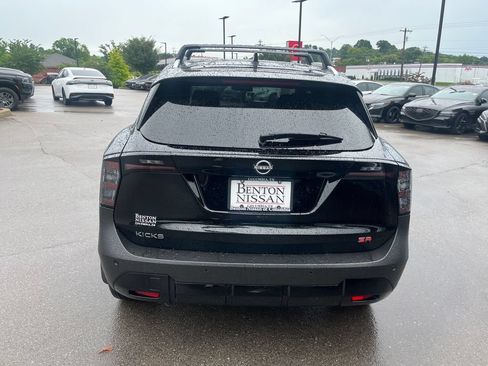 Certified 2026 Nissan Kicks SR FWD image 5