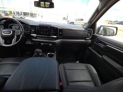 Used 2024 GMC Sierra 1500 SLT RWD image 19