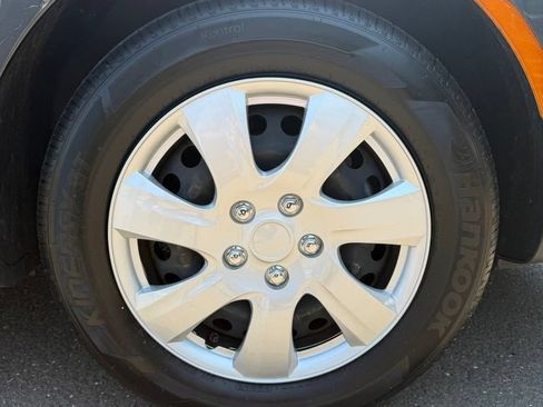 Used 2023 Kia Soul LX FWD image 16
