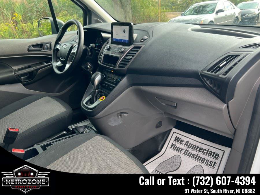 Used 2020 Ford Transit Connect XL FWD image 20