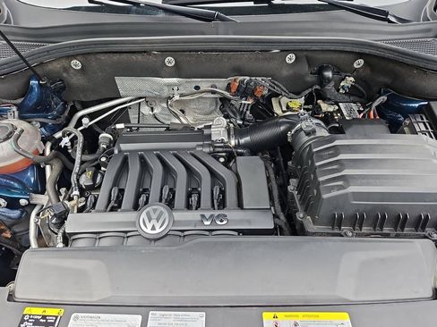 Used 2023 Volkswagen Atlas Cross Sport SEL AWD/4WD image 38