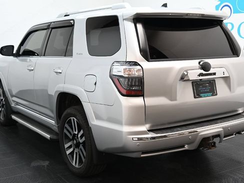 Used 2018 Toyota 4Runner Limited AWD/4WD image 5