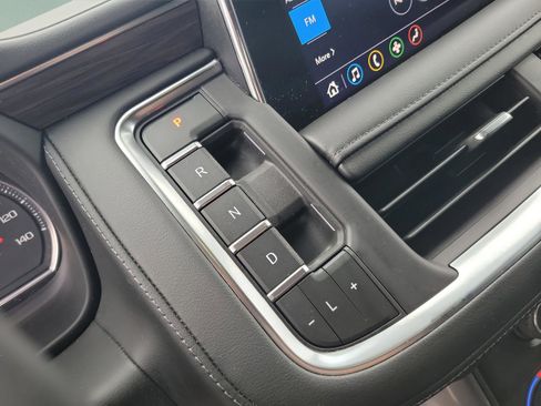 Used 2021 Chevrolet Tahoe LT image 33